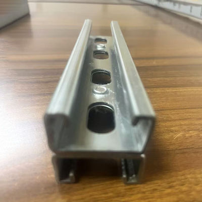 Résistance à la corrosion des canaux d'acier galvanisé réglable pour les tuyaux à support sismique