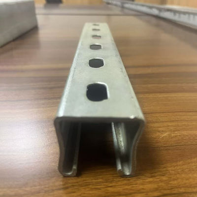 Résistance à la corrosion des canaux d'acier galvanisé réglable pour les tuyaux à support sismique