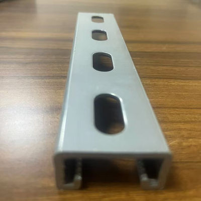 Sismic galvanisé par trempage à chaud HDG C Channel 2 pouces monté sur le mur OEM