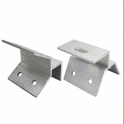 6065 Accessoires de montage solaire en aluminium vis de montage personnalisées